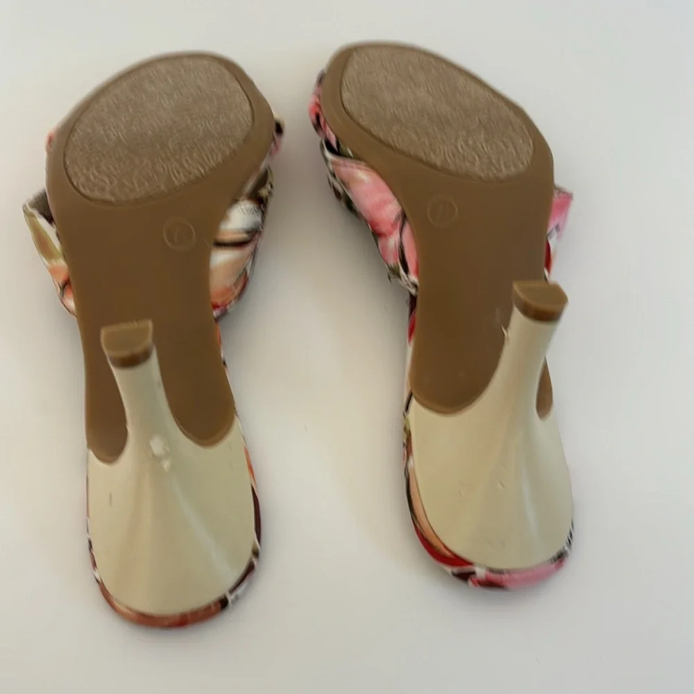 Chinese laundry sandals with 3 inch heels size 7 - Picture 2 of 5